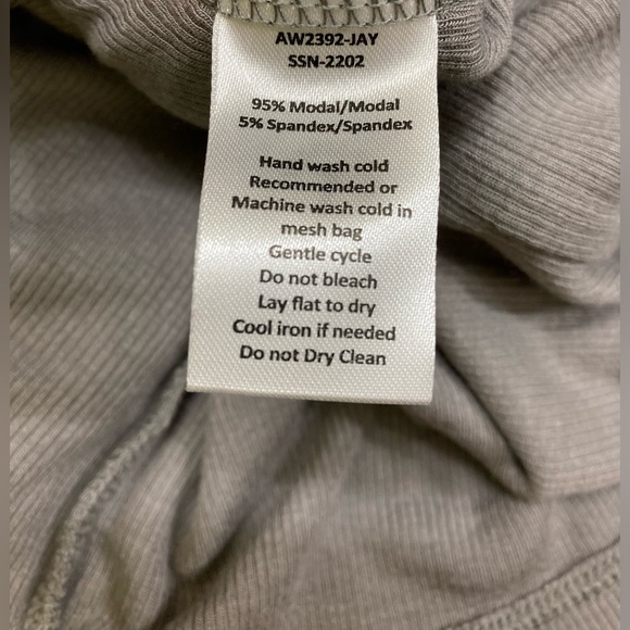 NWT ATM Anthony Thomas Melillo Stretch Modal Ribbed Midi Dress Size Medium - Picture 9 of 9